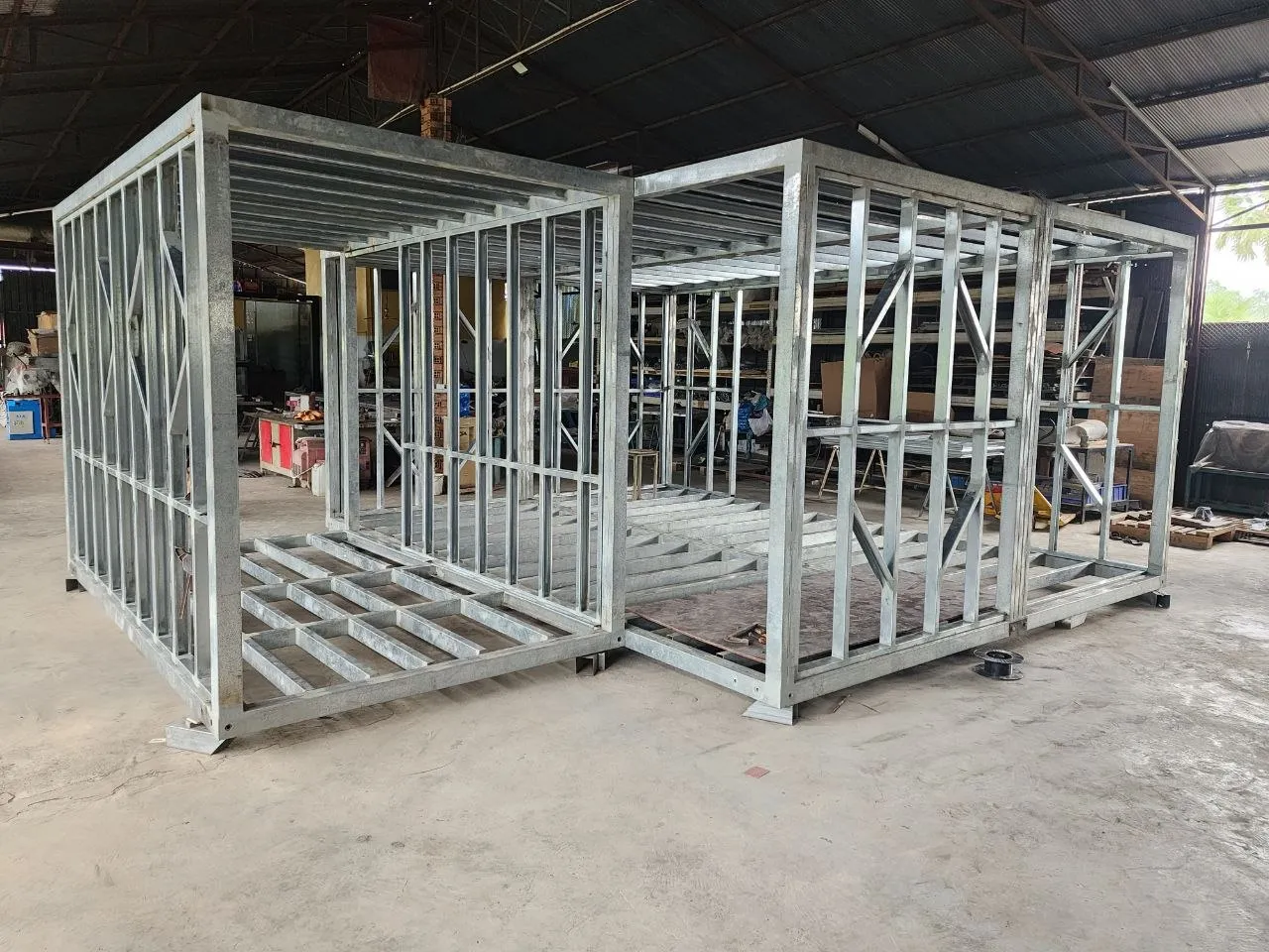 The Finke — steel frame construction