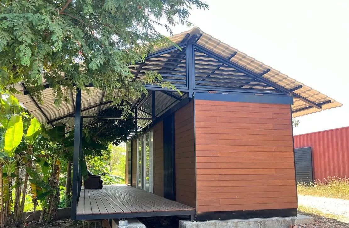 The Outback exterior